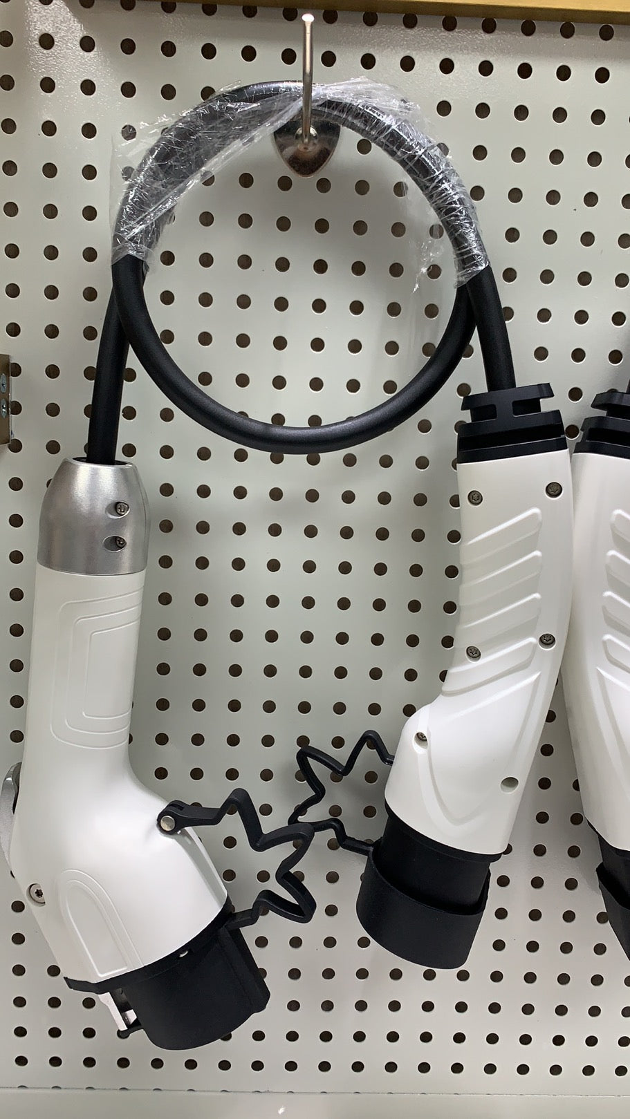 Ladepistol to hoveder type 2 til type 1, 1 Phase, 32A, med 5m kabel - LifafaDenmark Aps