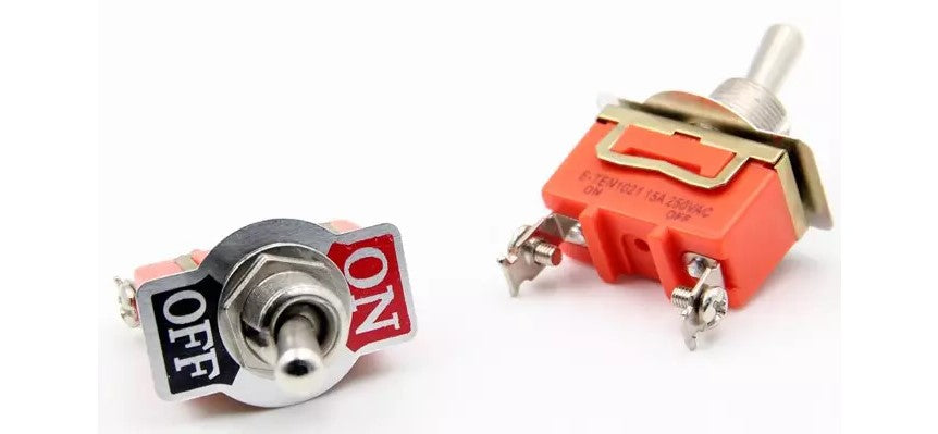 Kraftig tænd - sluk vippekontakt 2 positioner SPST 15A 250Vac til bil, instrumentbræt, båd 12V - LifafaDenmark Aps